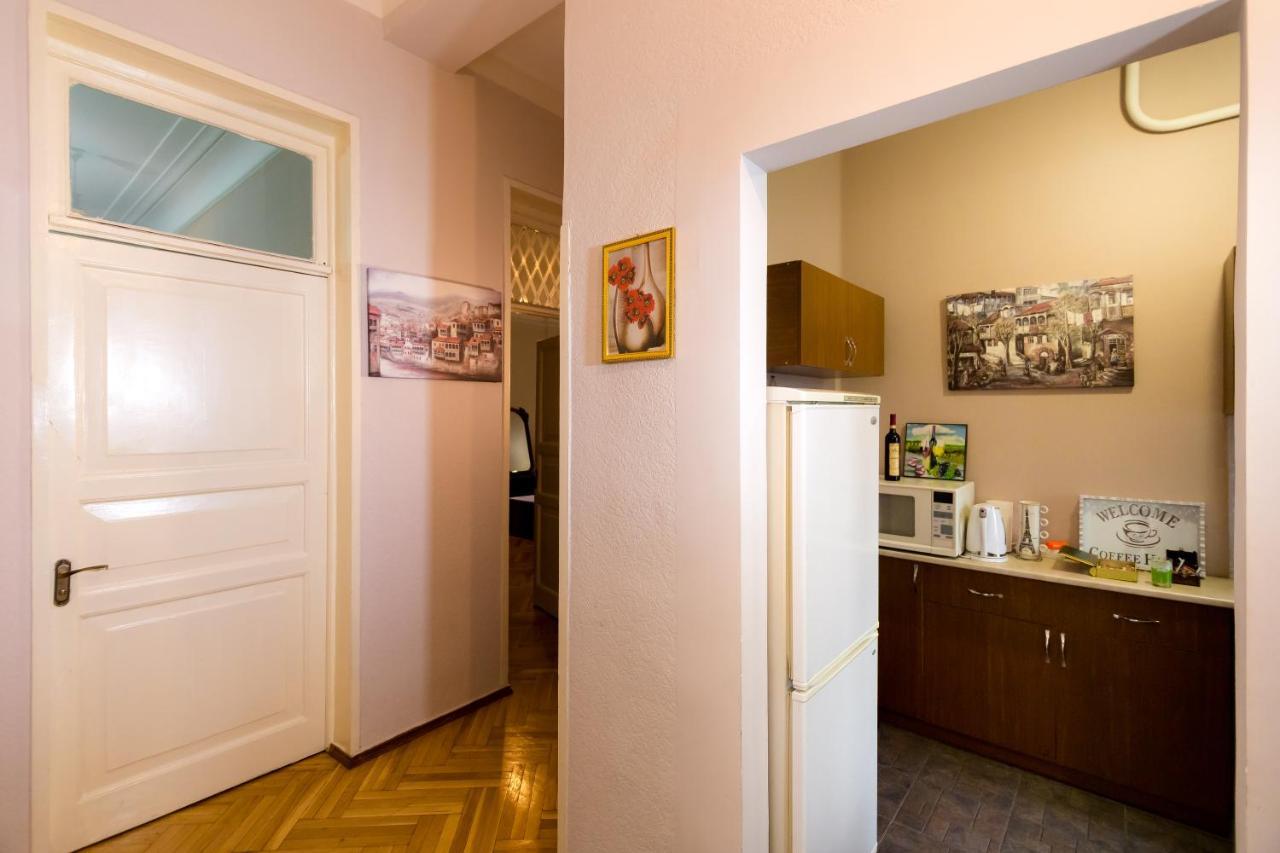 Apartment Gallery Rustaveli 1 第比利斯 外观 照片