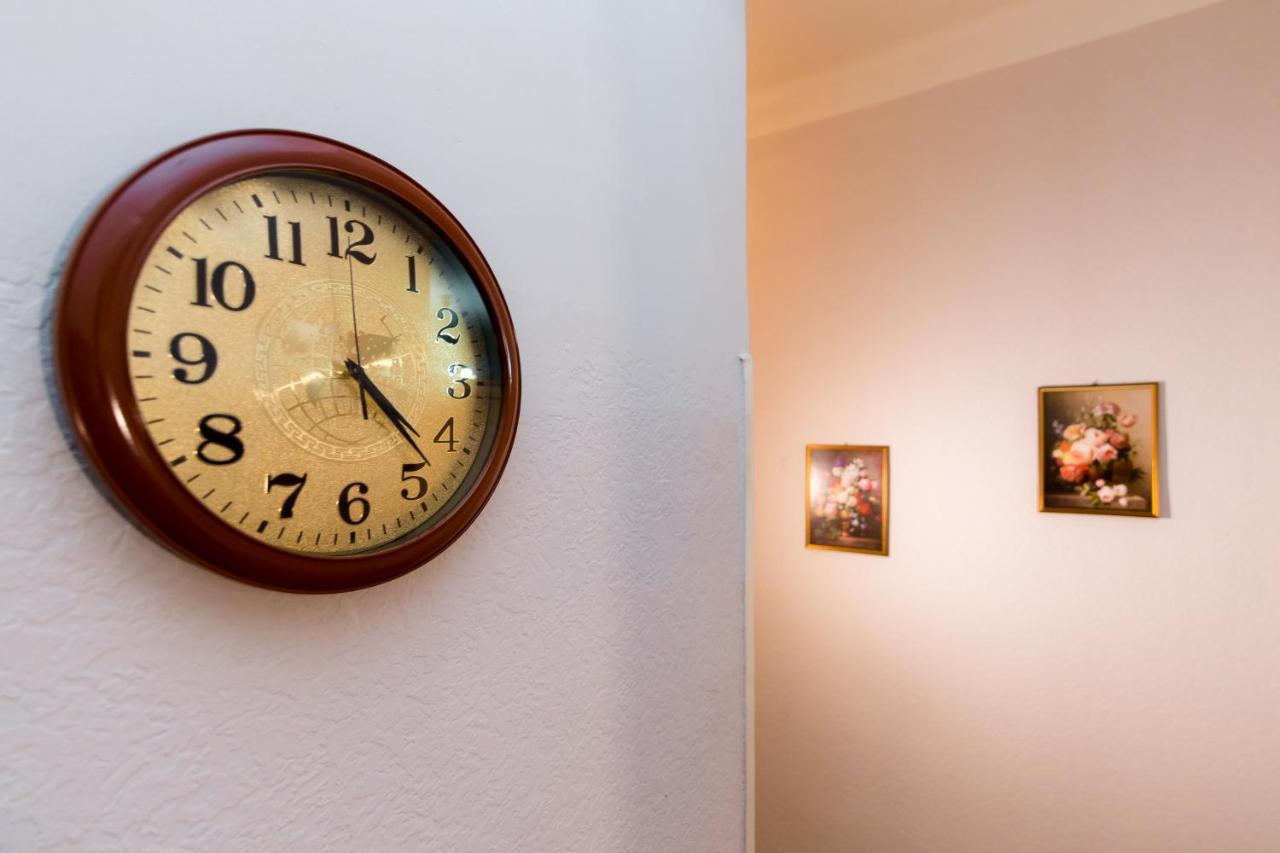 Apartment Gallery Rustaveli 1 第比利斯 外观 照片